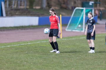 Bild 200 - wBJ VfL Pinneberg - Waldd�rfer SV : Ergebnis: 5:0